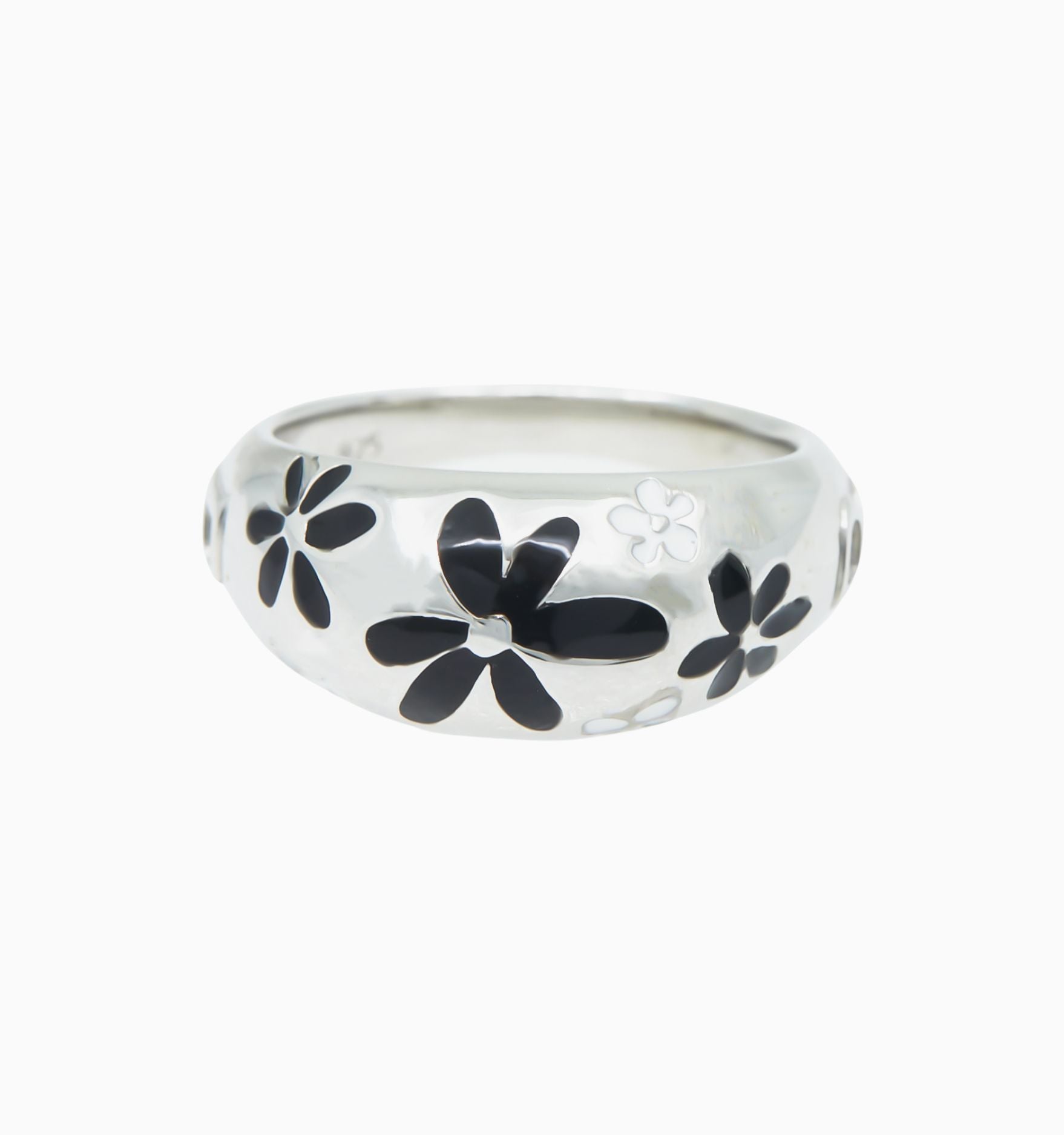 Flower Ring - Black And White