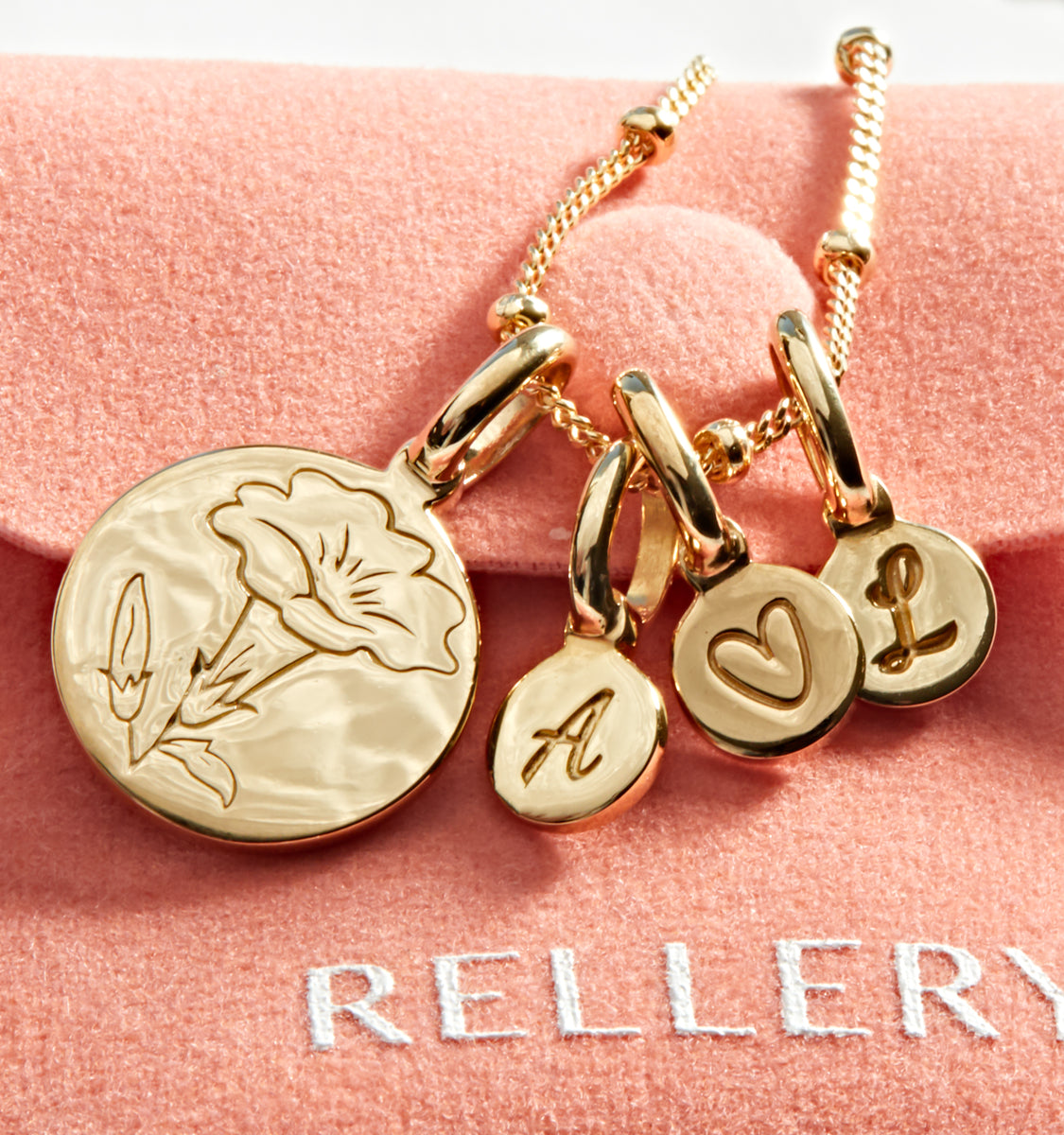 人気ブランド【RELLERY】Dainty Flowerネックレス Birth Flower Necklace, Mother's Day Necklace – Rellery