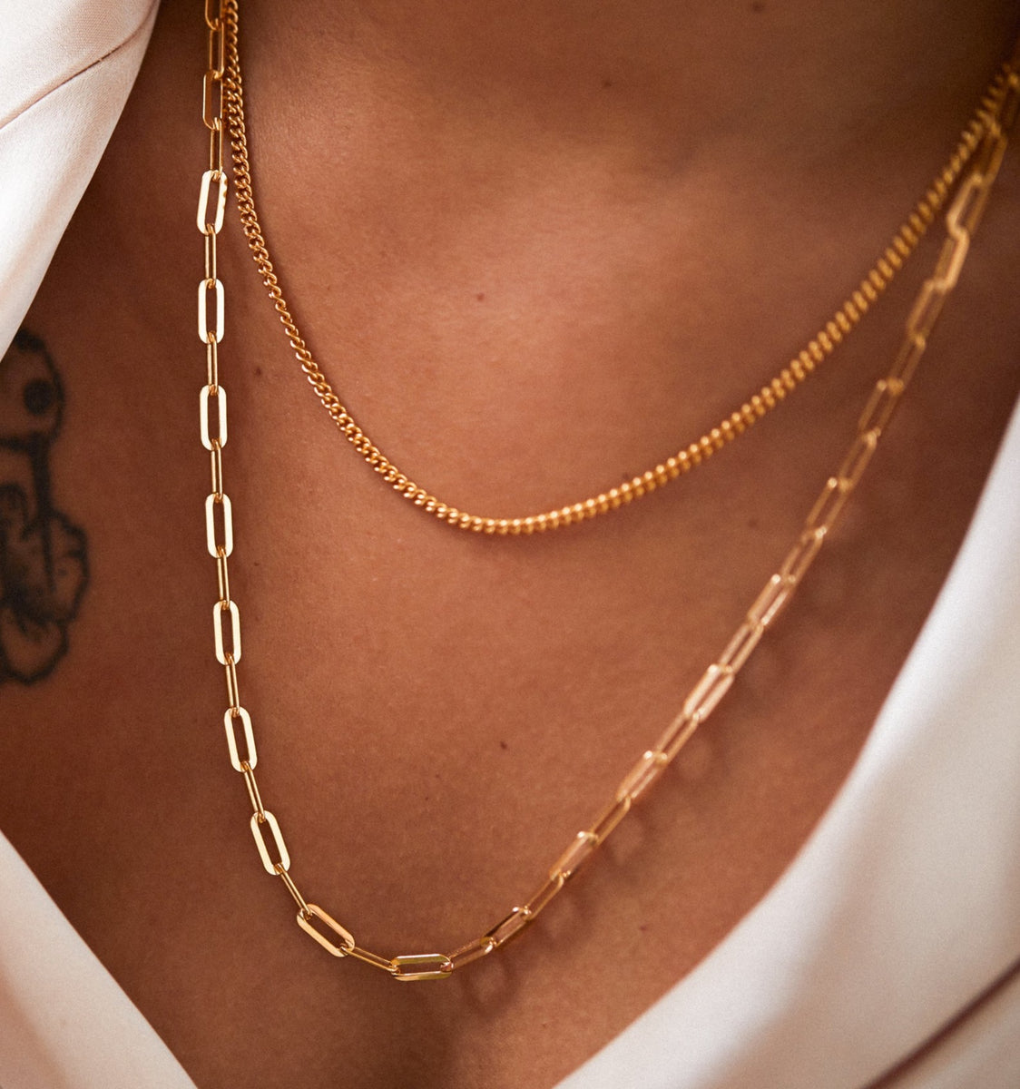 Chunky Matte Gold Necklace with Silver Carabiner – Loni Paul Jewelry