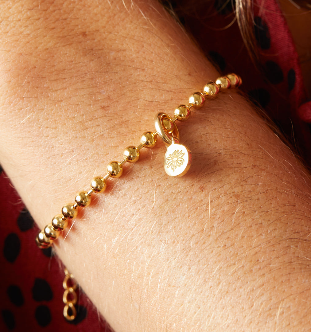 Daisy Bracelet - April