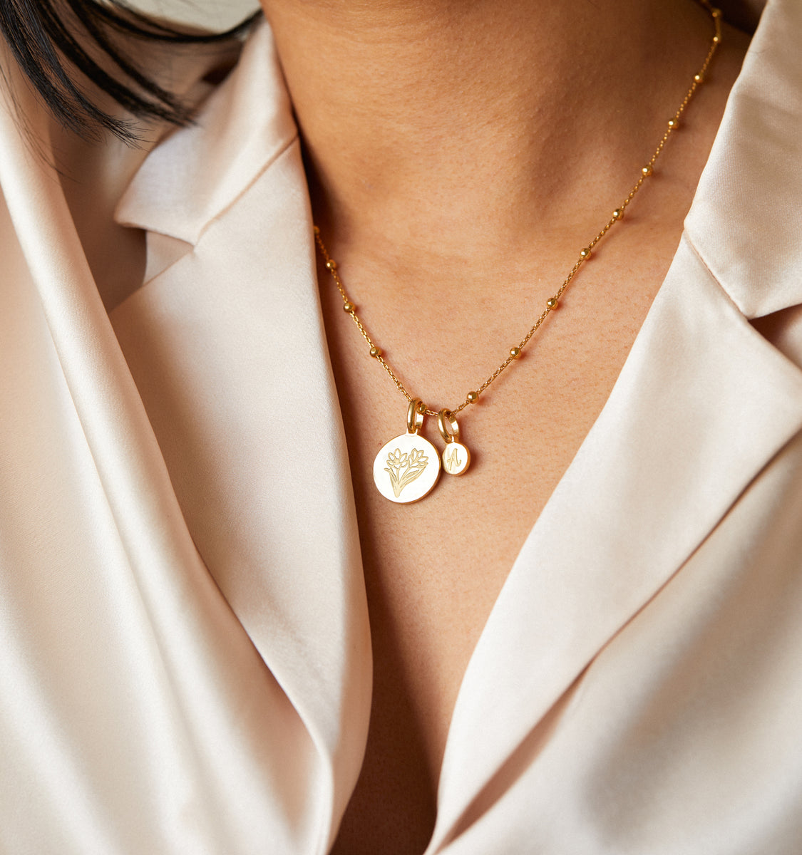 Birth Flower Necklace Gold — Violette Boutique