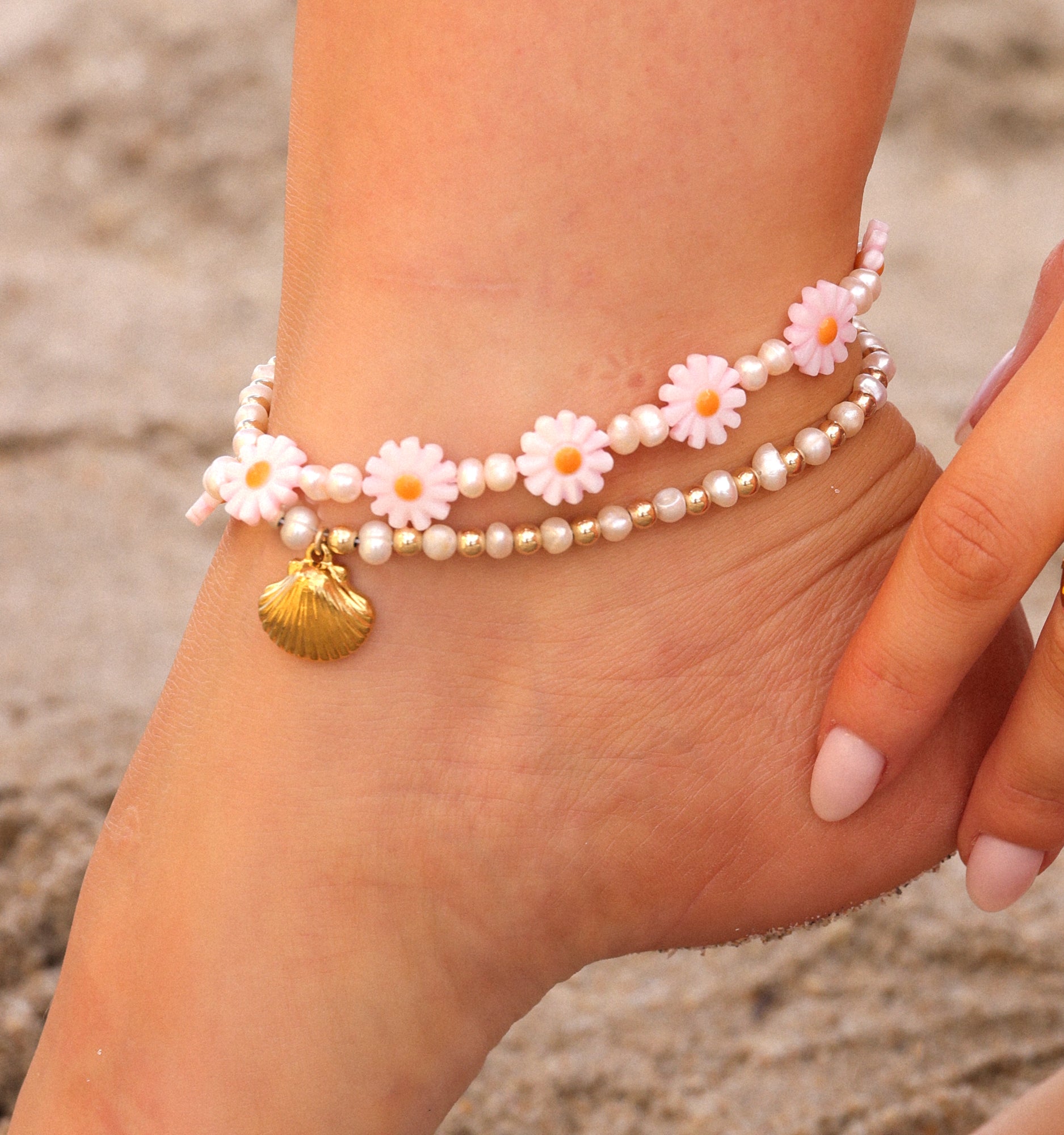 Pink Daisy Anklet