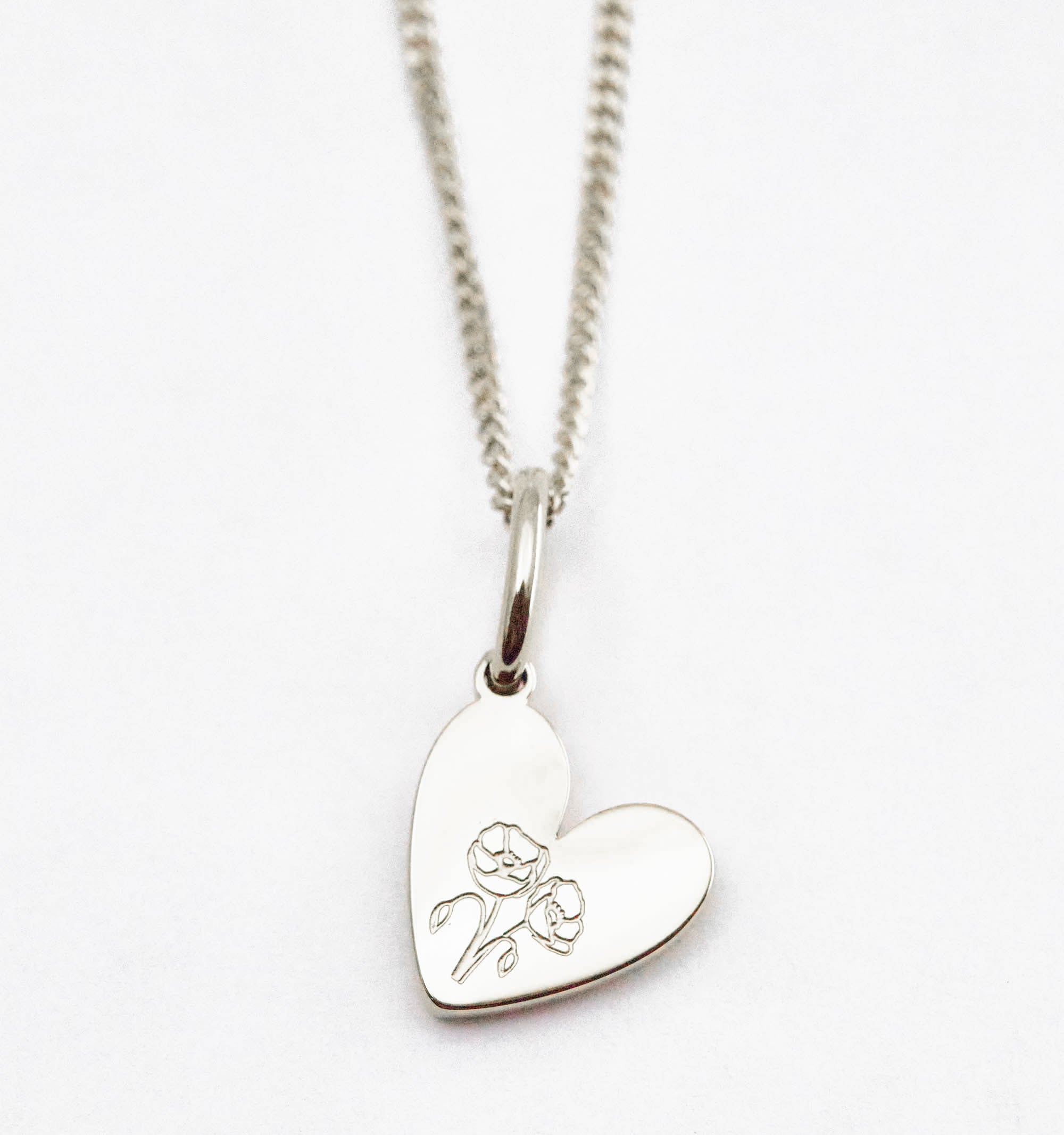 Birth Flower Heart Necklace - Poppy