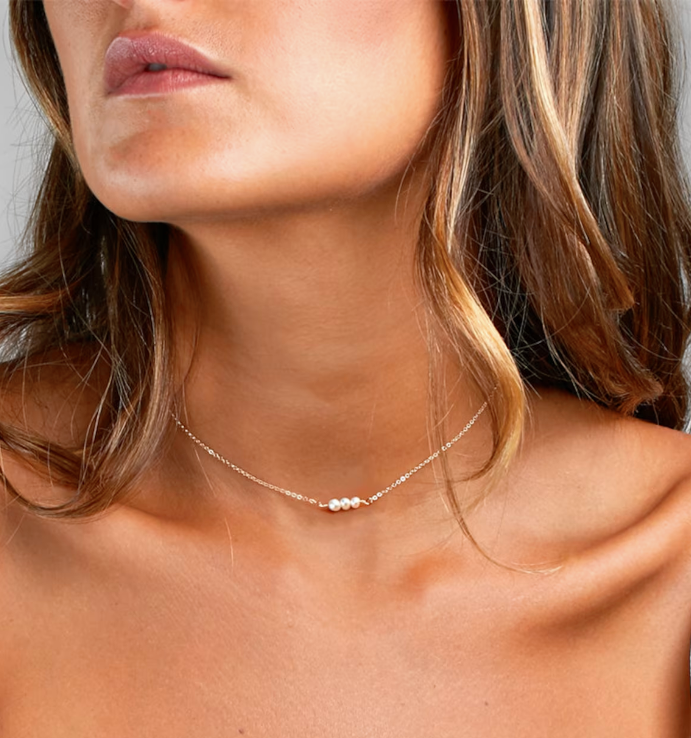 Dainty Pearl Choker Necklace