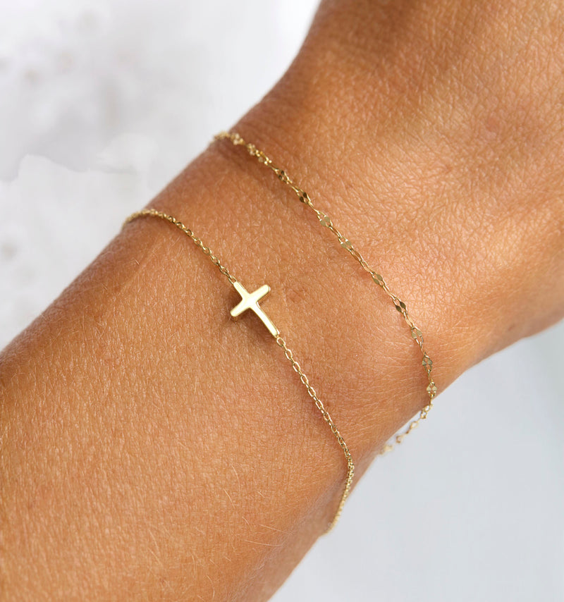 Dainty Cross Bracelet