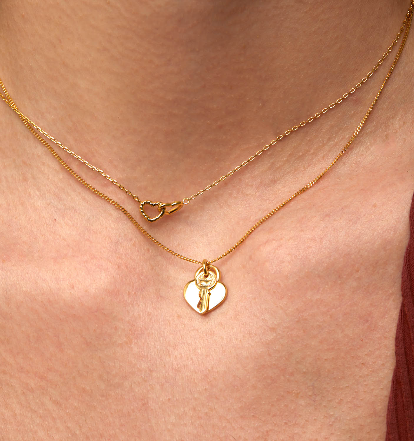 Heart Padlock Pendant Necklace in 18k Gold Vermeil | Kendra Scott