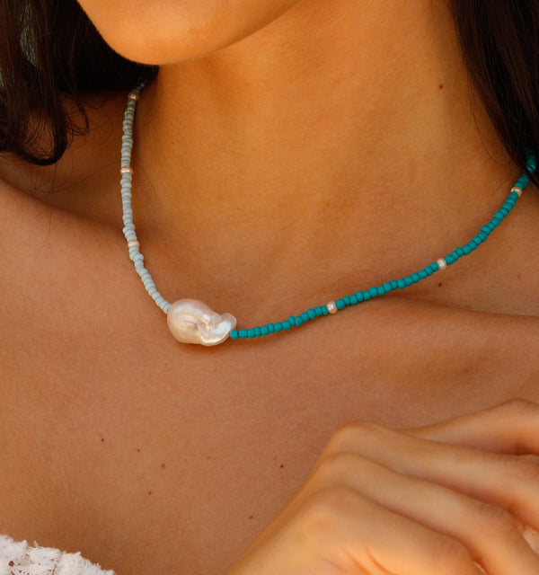 Pearl Choker Necklace in Turquoise Blues
