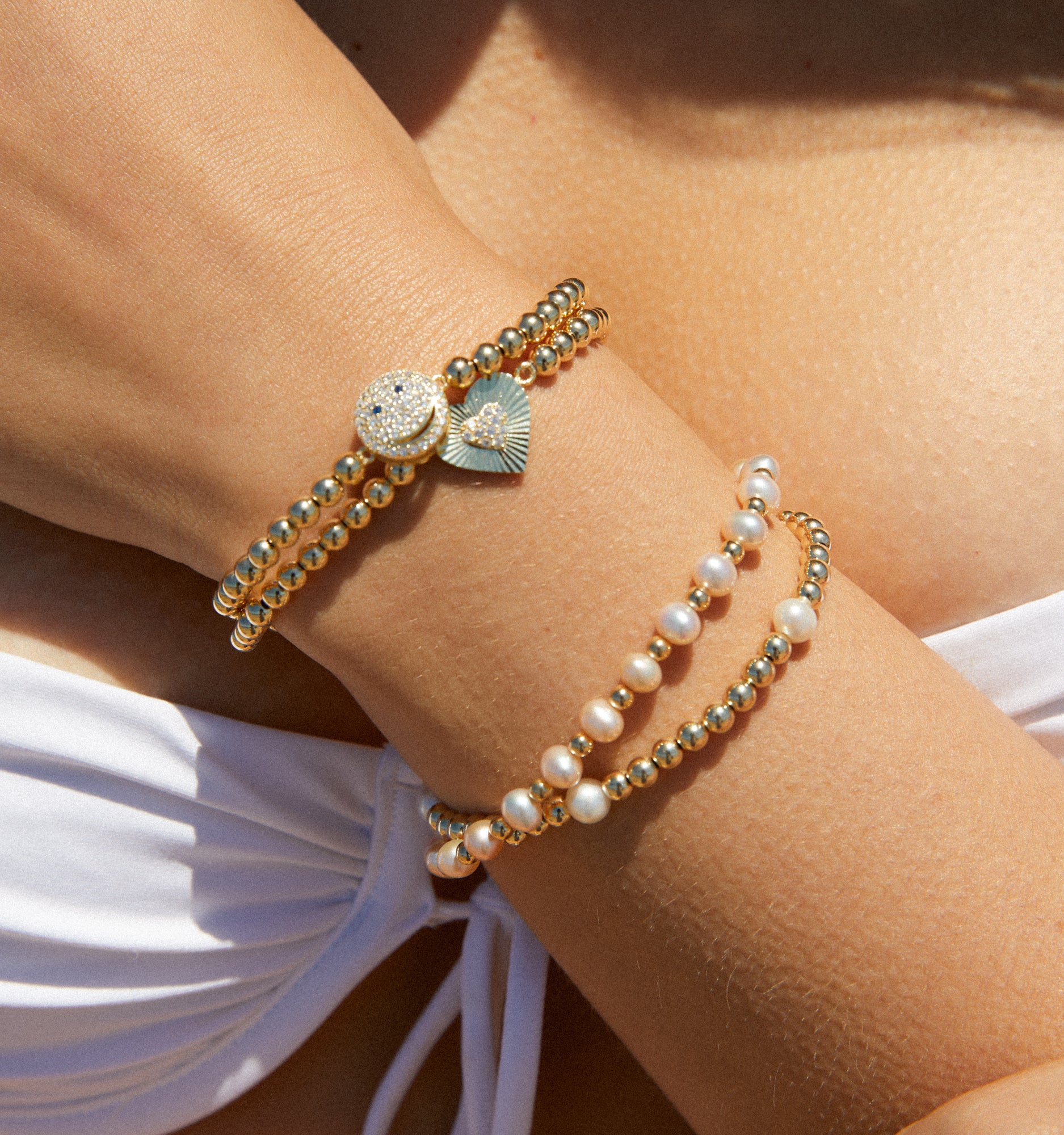 Ball Bracelet With Pearls