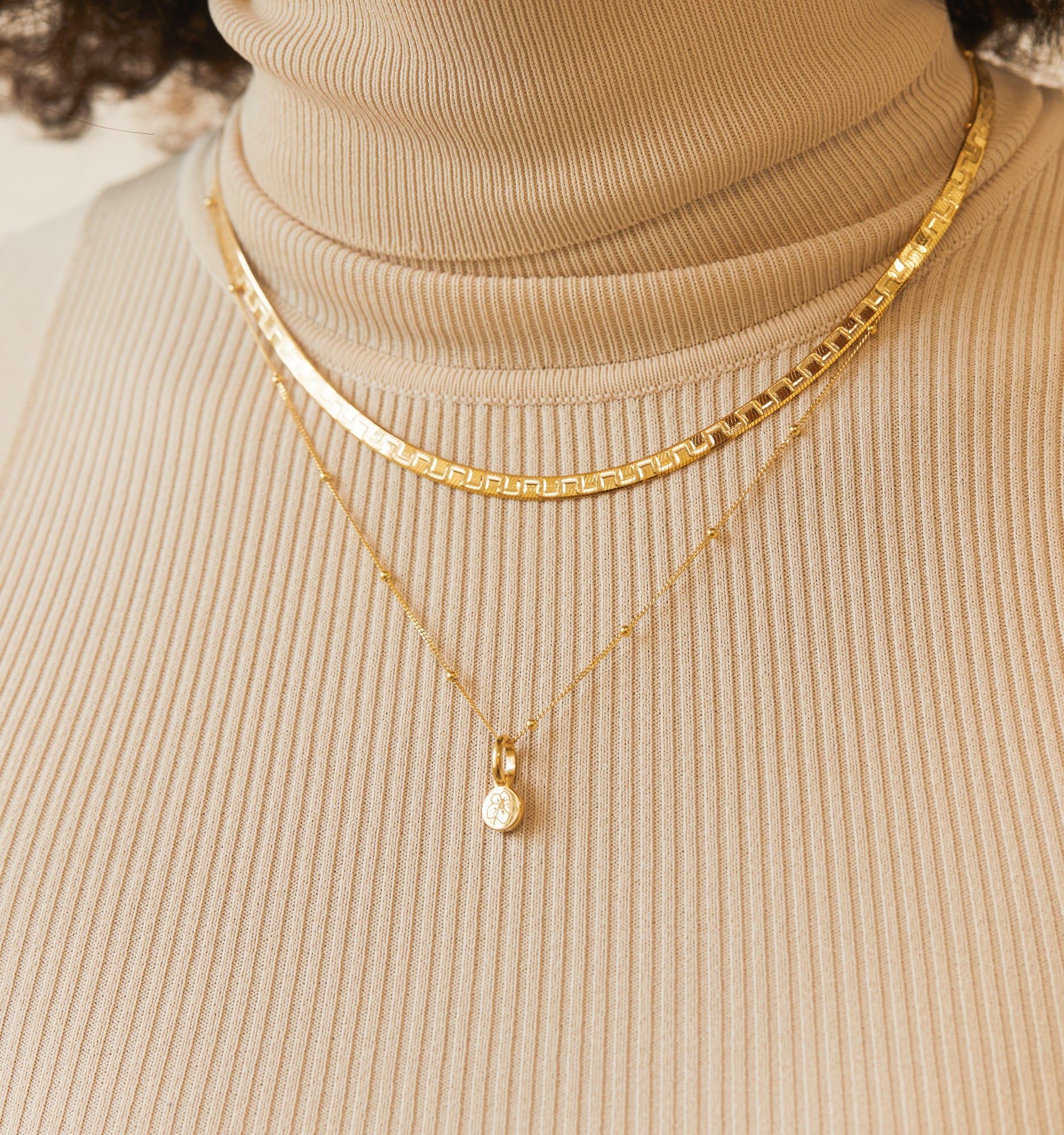 chanel necklace 14k gold