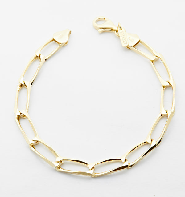 Sleek Chain Bracelet