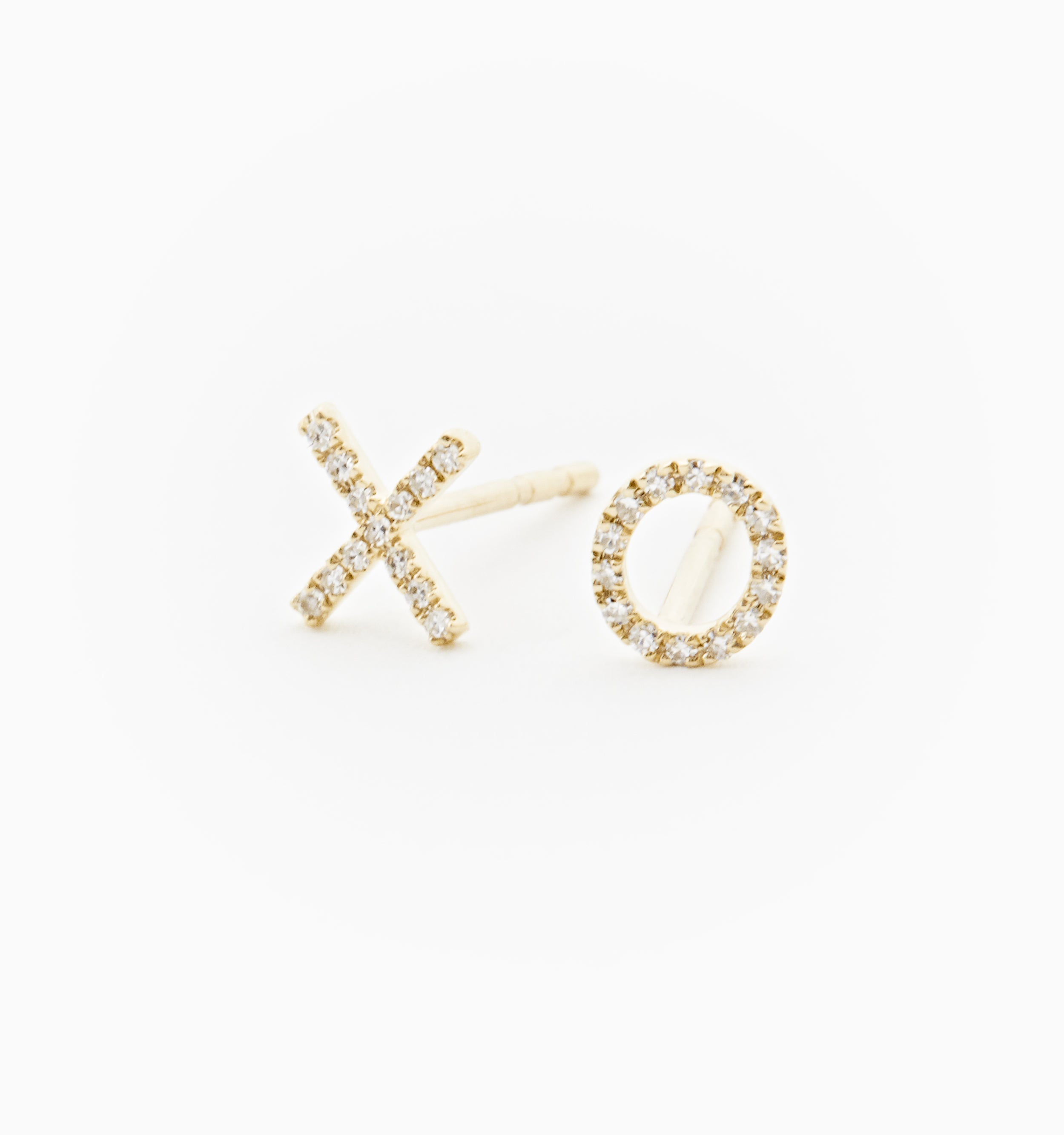 XO Diamond Stud Earrings